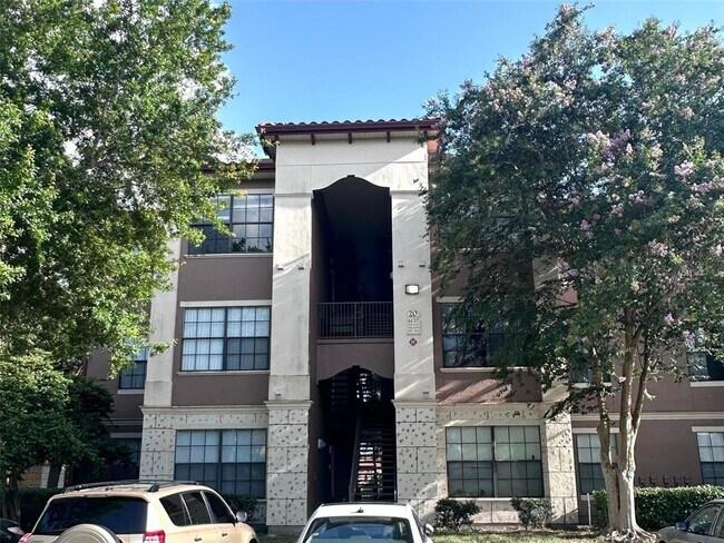 Primary Photo - 6137 Metrowest Blvd