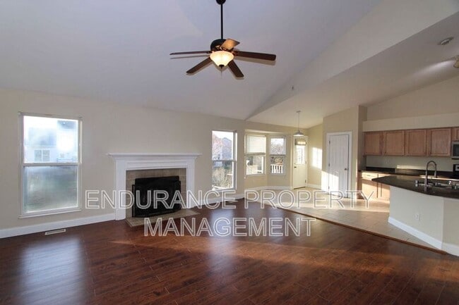 Building Photo - 6017 Kensington Trail