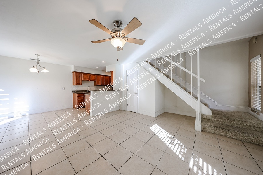 Building Photo - 8825 S 48th St