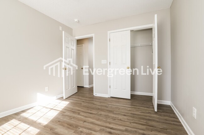 Building Photo - 3509 Hirank Ct