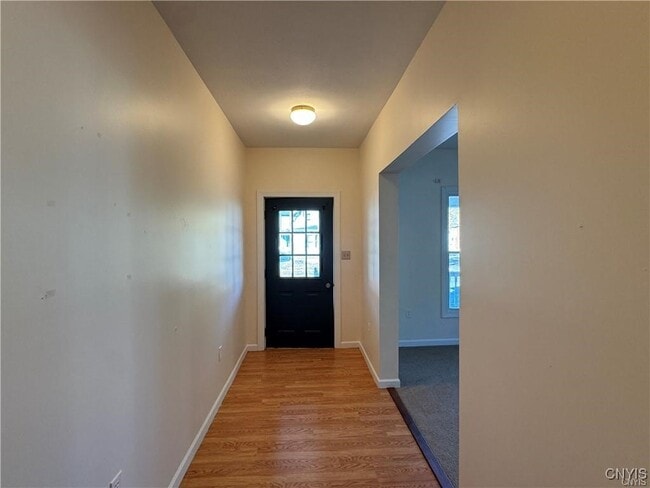 Building Photo - 350 Brainard St