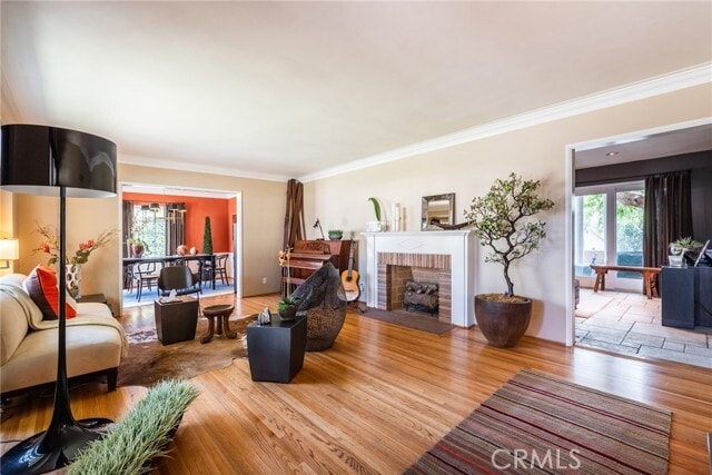 Building Photo - 1215 Oak Cir Dr