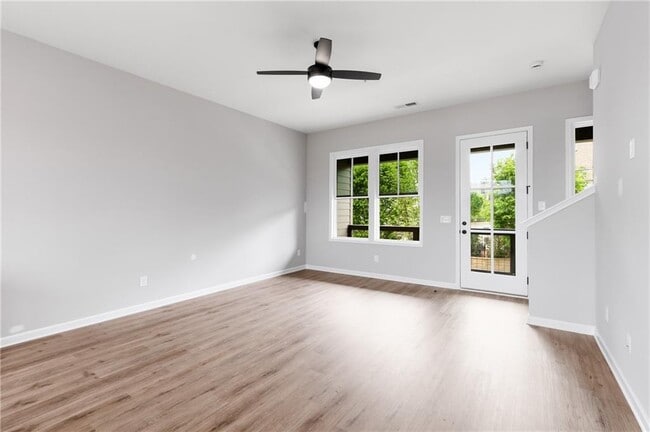 Building Photo - 426 Argosy Circle