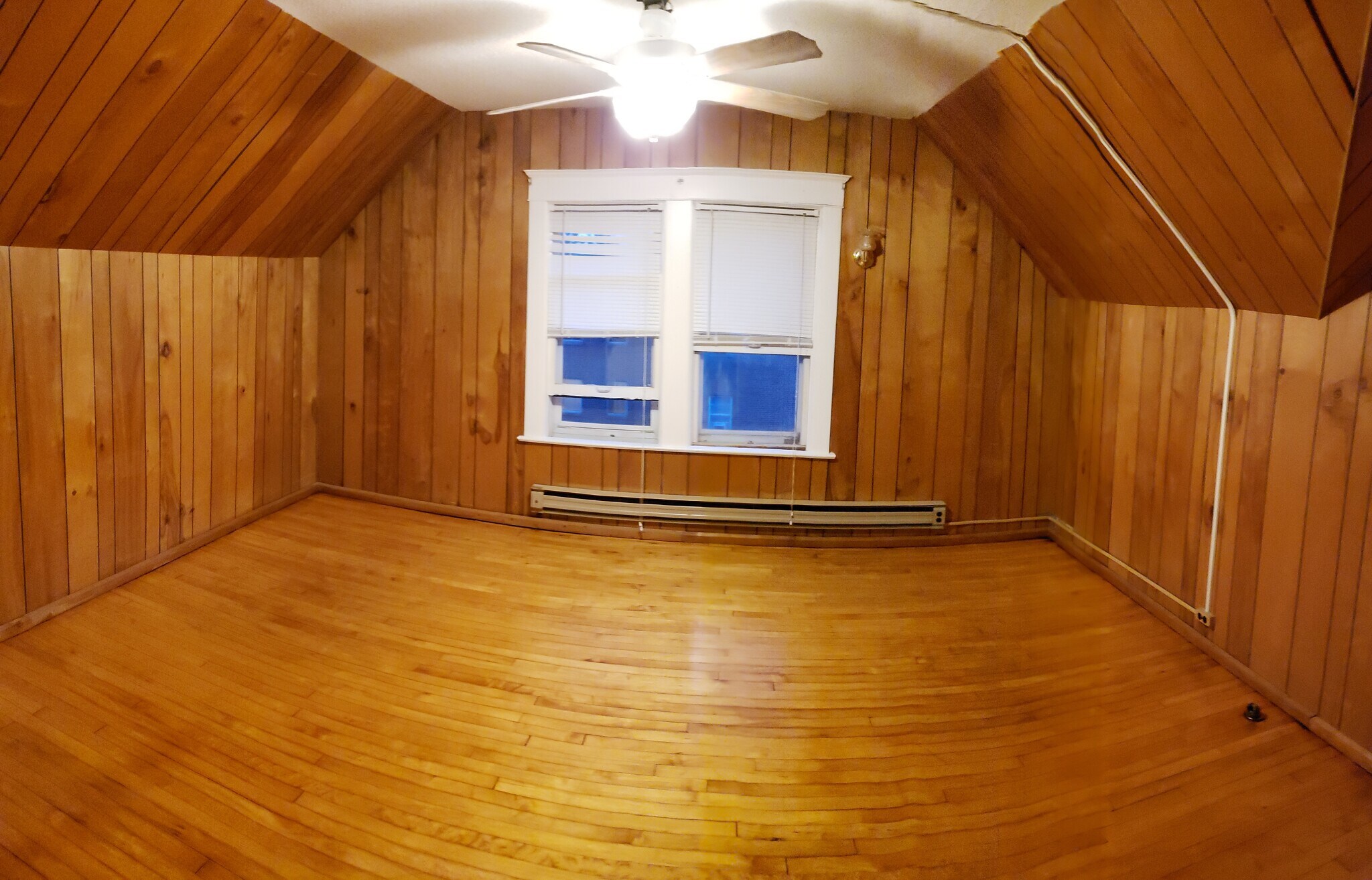 Building Photo - 417 5th Ave SE