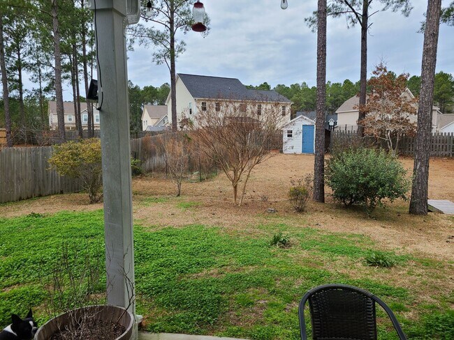 Building Photo - 4 Bed, 2.5 Bath located in The Village in Folkstone Community - Holly Ridge