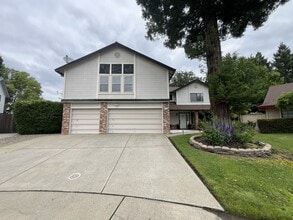 Building Photo - 434 Taggert Ct