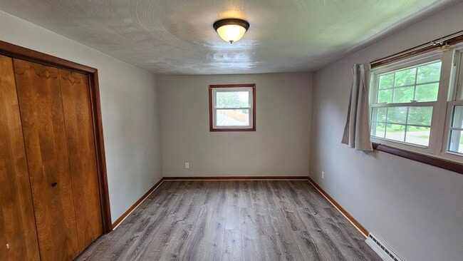 Building Photo - 1087 Delwood Rd