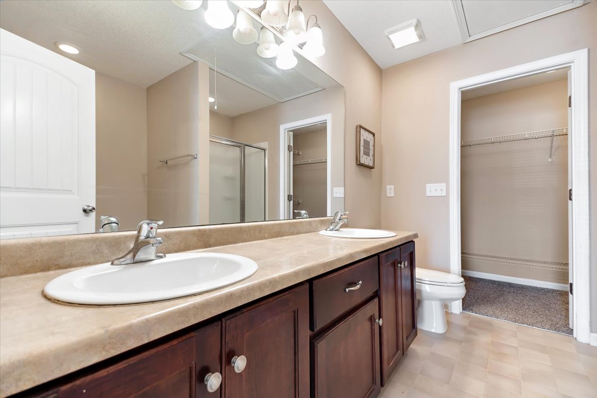 Master Bathroom - 401 Barry McCaffrey Blvd