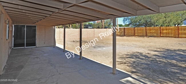 Building Photo - 7230 N Ulene Pl