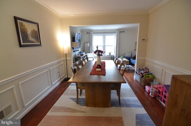 Building Photo - 2039 Gallows Tree Ct