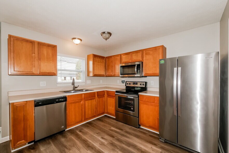 Building Photo - 12644 Buck Run Dr