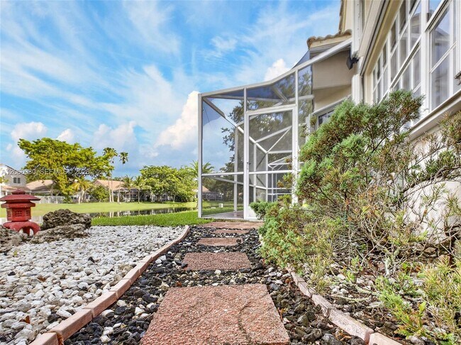 Building Photo - 1520 Seabay Rd