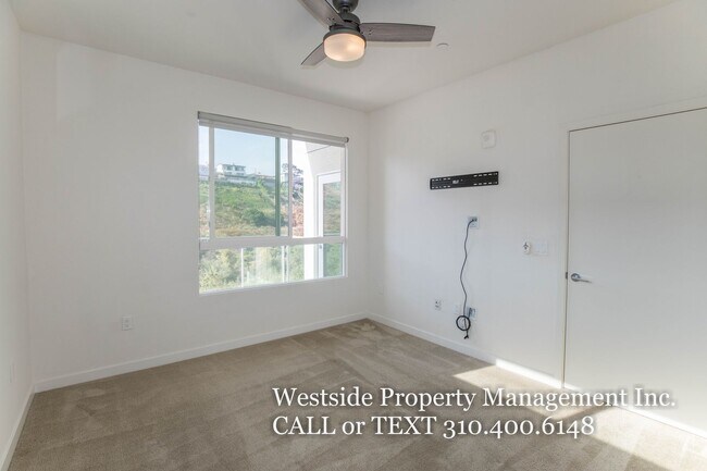 Building Photo - 12655 Bluff Creek Dr