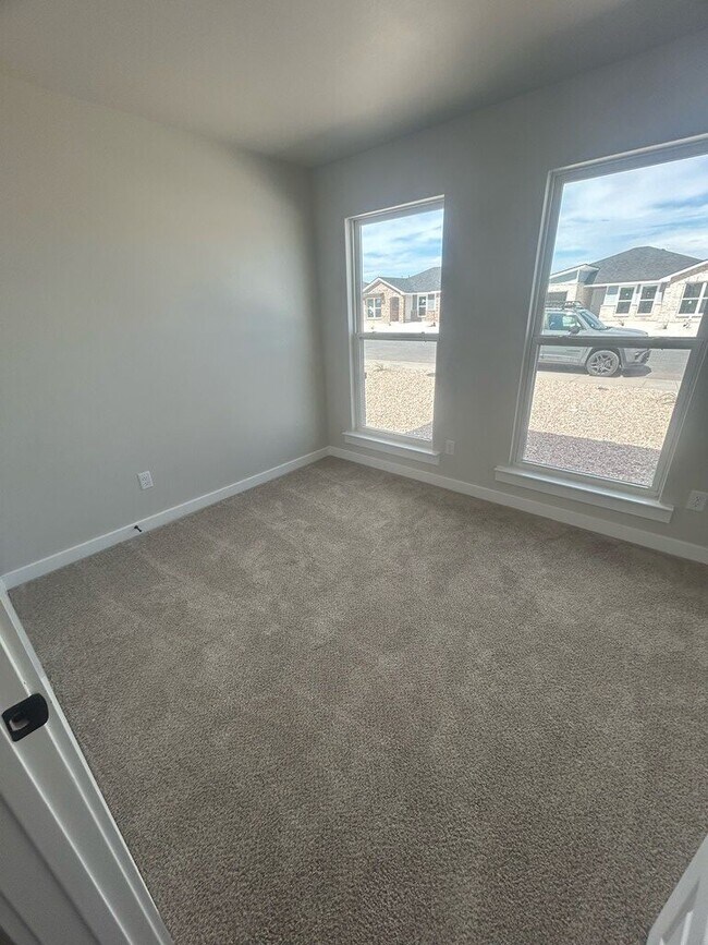 Building Photo - 10803 Bandana Dr