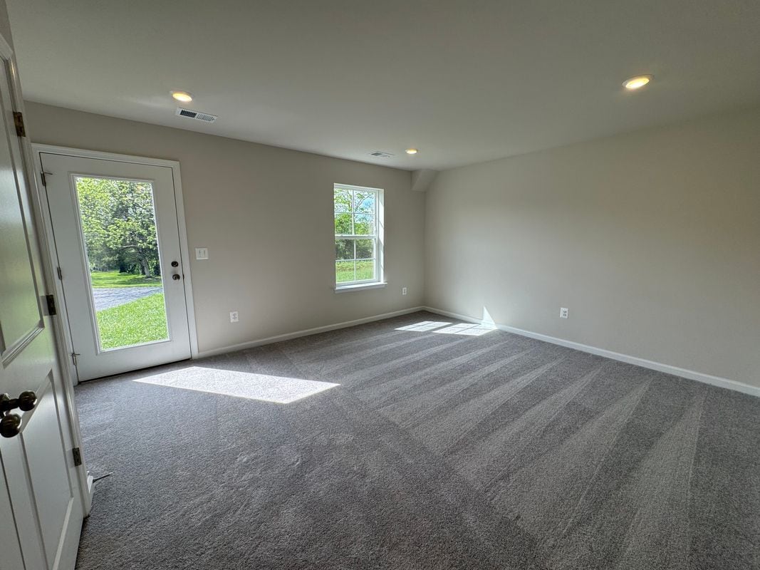 Building Photo - 57 Gray Silver Rd