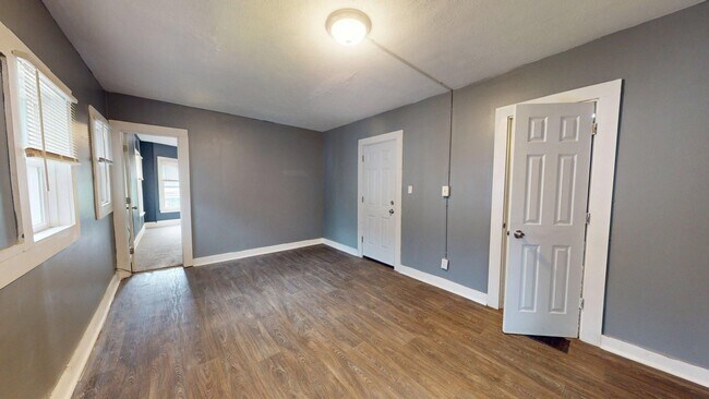 Building Photo - 3889 W.33rd