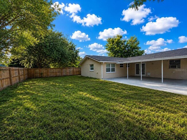 Building Photo - 7201 Daggett Terrace