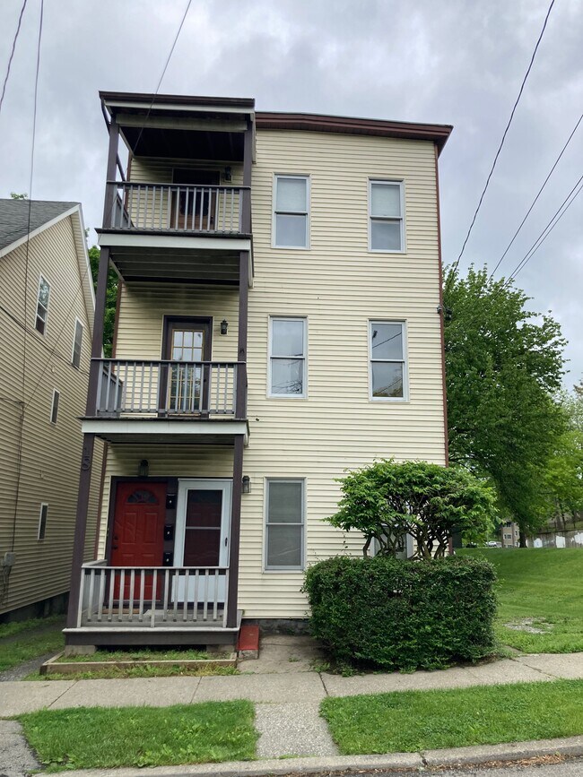 Outside - 18 Center St