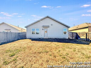 Building Photo - 506 Blue Stem Rd