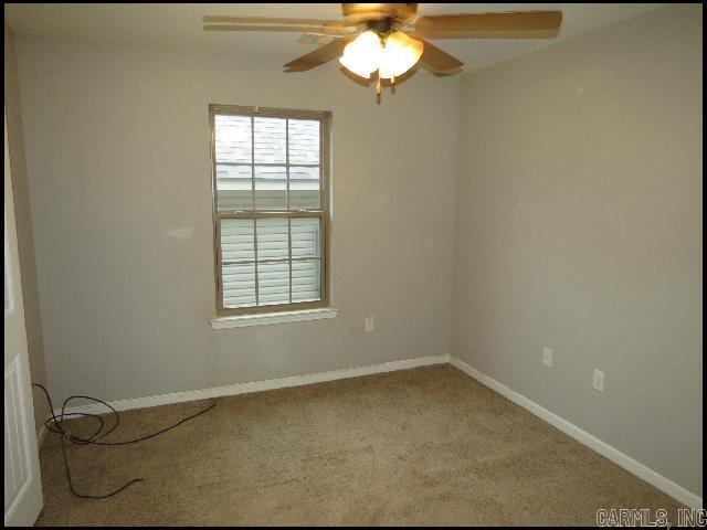 Building Photo - 3323 Moss Creek Dr