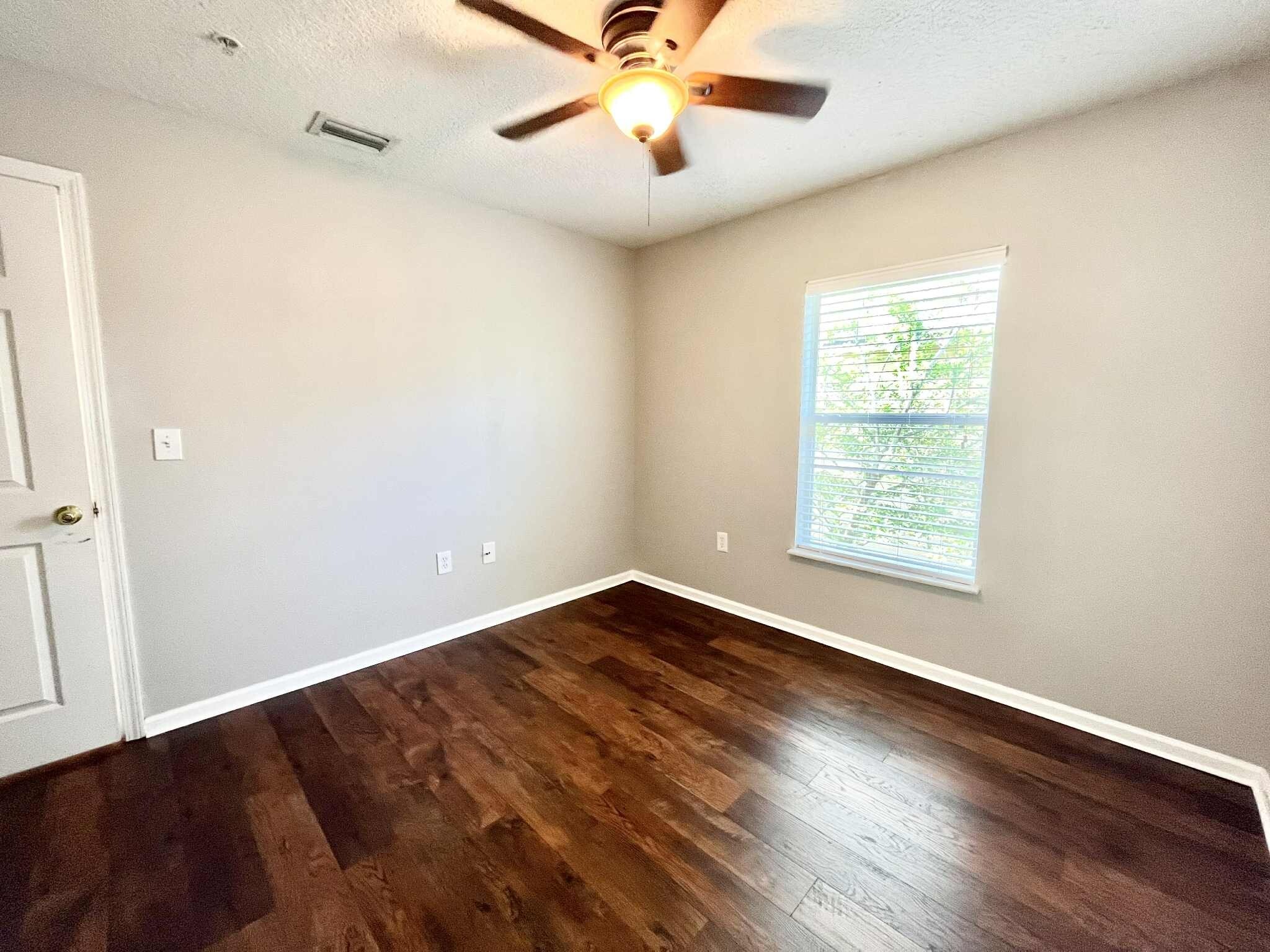 Bedroom 3 - 2780 Golden Lake Loop