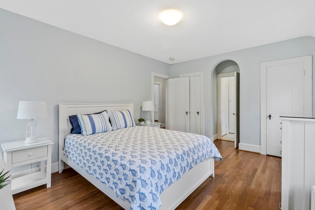 Building Photo - 5334 Nebraska Ave NW