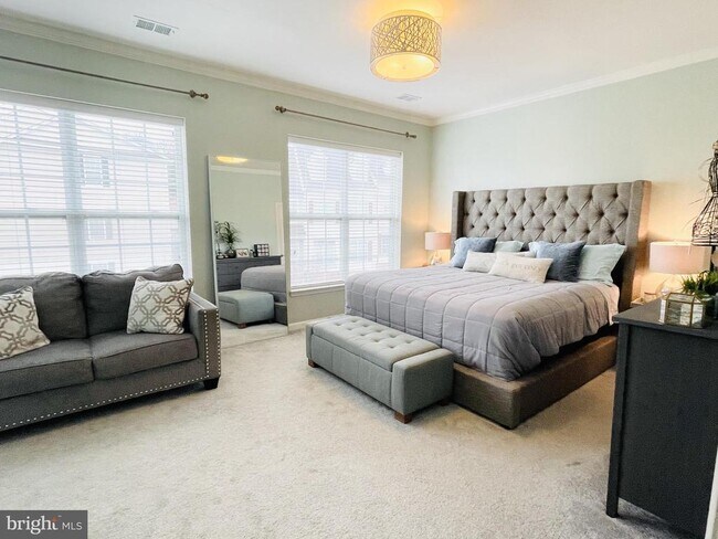 Building Photo - 1850 Cedar Cove Way