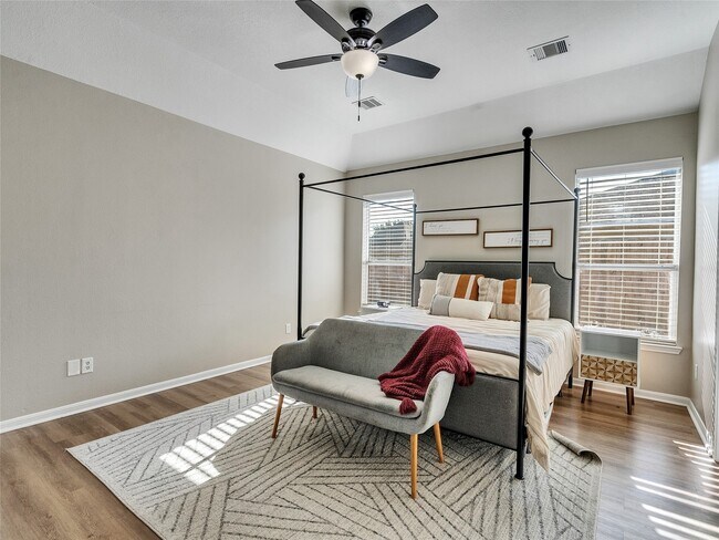 Building Photo - 16022 Coco Shores Ct