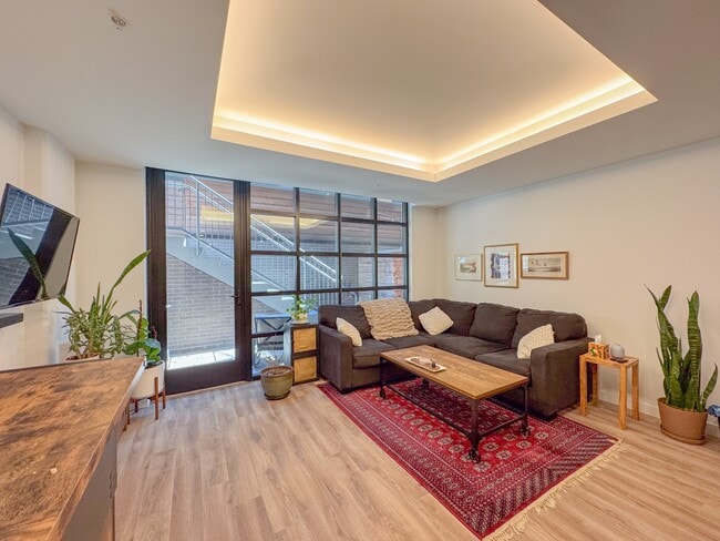Building Photo - 1500 Harry Thomas Way NE