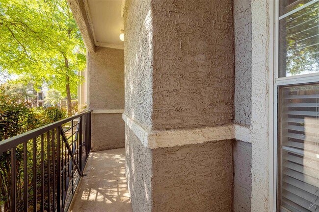 Building Photo - 11908 Anderson Mill Rd