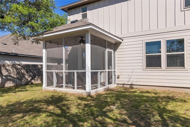 Building Photo - 208 Callahan Ln