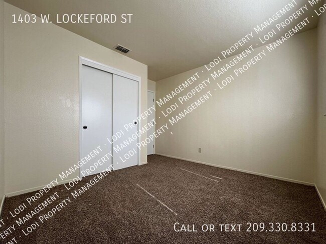 Building Photo - 1403 W Lockeford St