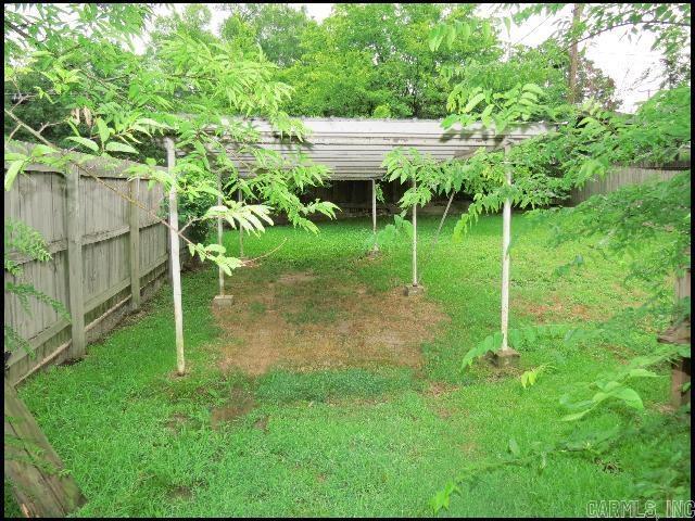 Building Photo - 5919 Woodlawn Dr