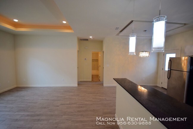 Building Photo - Medical Ridge Apartments