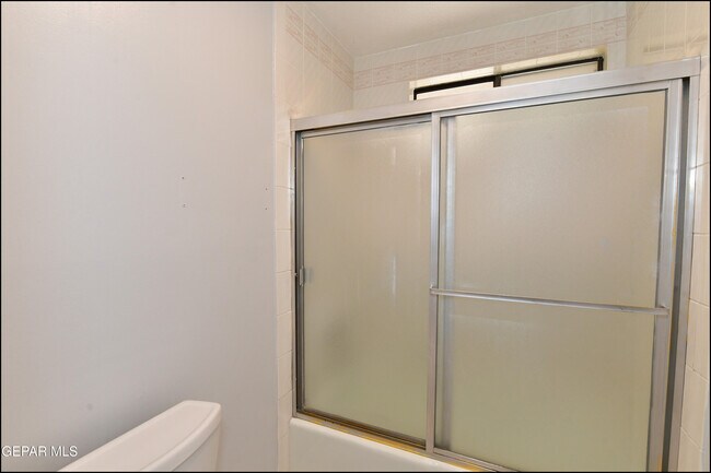 Building Photo - 5900 Mira Hermosa Dr