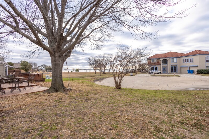 Building Photo - 6710 La Costa Dr