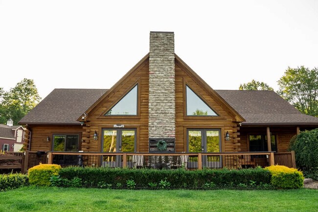 Building Photo - 7223 Ferry Rd