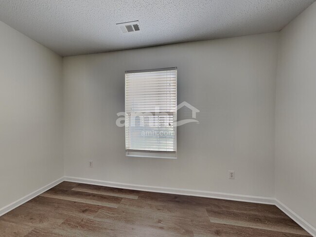 Building Photo - 3280 Denali Ct