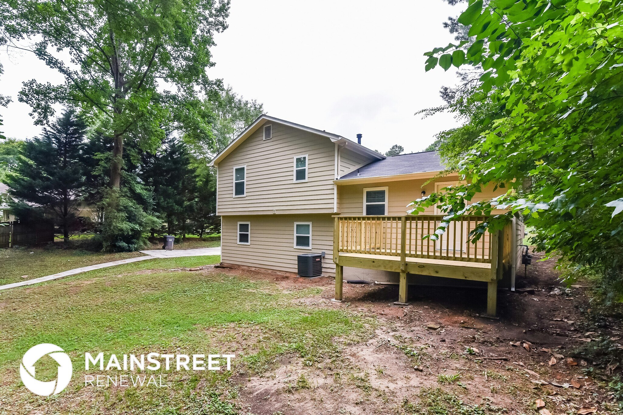 Building Photo - 54 Hidden Valley Dr SW