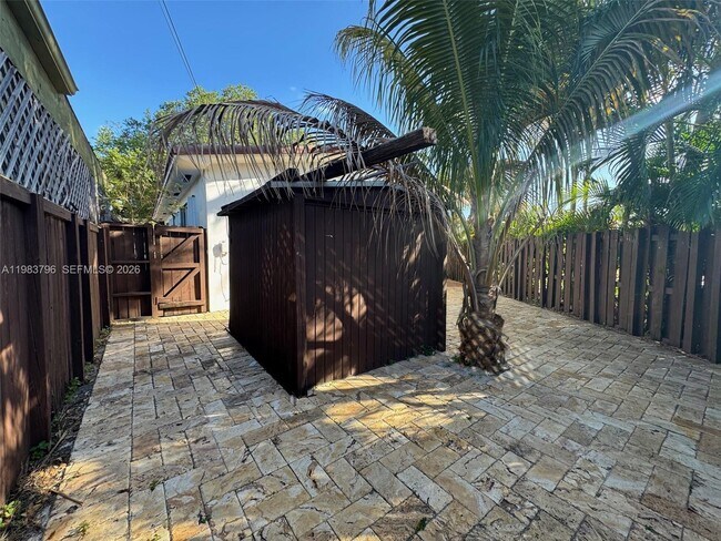 Building Photo - 65 Bentley Dr