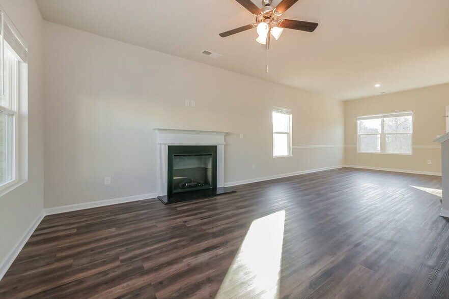 Building Photo - 11152 Shadow Creek Terrace