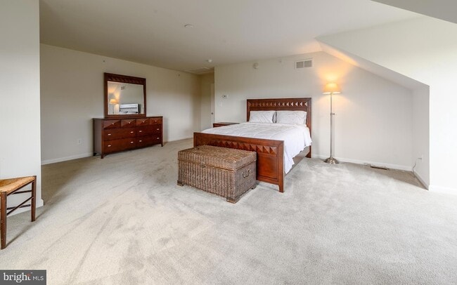 Building Photo - 310 Katie Ln