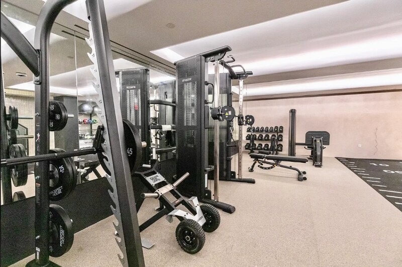 Building Photo - 953 Dean St