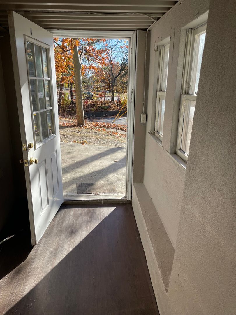 Building Photo - 17 Grand St