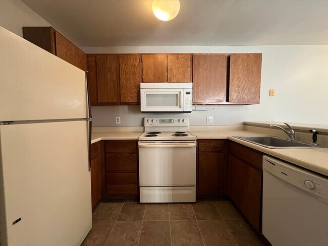 Building Photo - Boardwalk4501 (KC-AM)