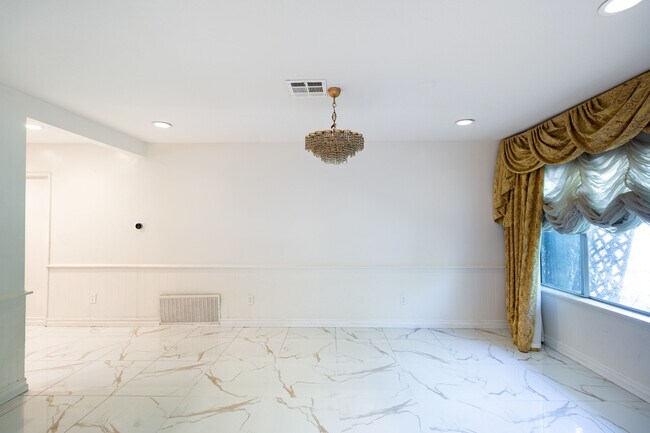 Building Photo - 6340 Wilbur Ave