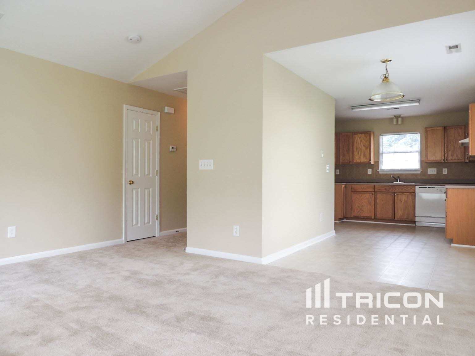 Building Photo - 5609 Stone Bluff Ct