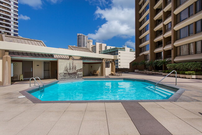 Building Photo - 1778 Ala Moana Blvd