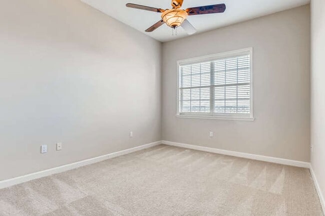 Building Photo - Vizcaya Heights Condos