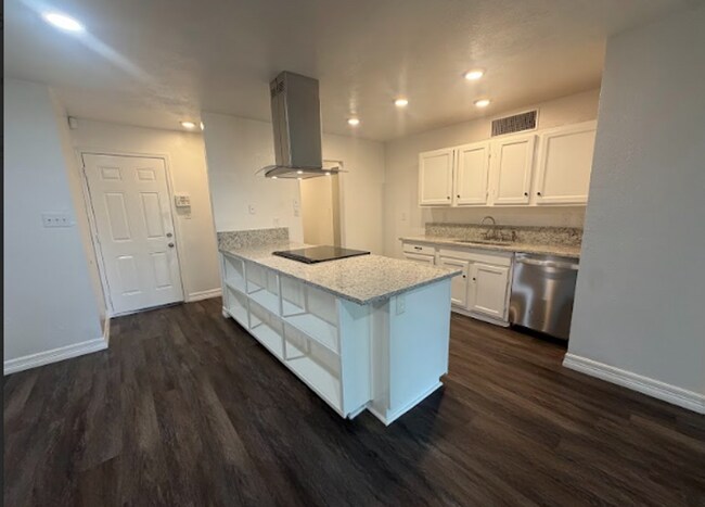 Building Photo - **MOVE IN READY HOME IN ALLEN**